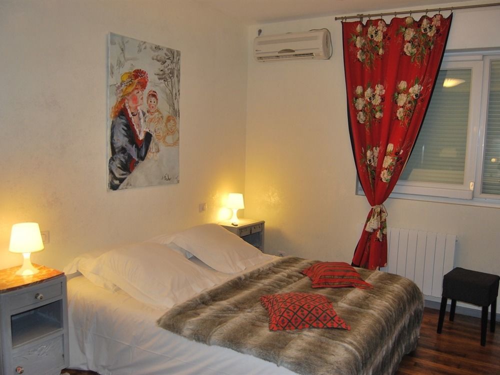 Chambre D'Hotes L'Ambroise Troyes Bagian luar foto